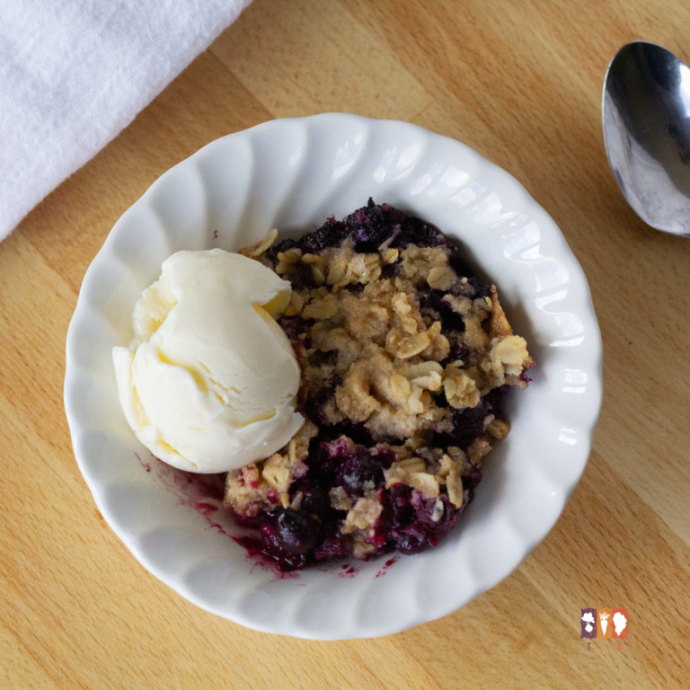 Easy Blueberry Crumble Recipe (Use Fresh or Frozen!)